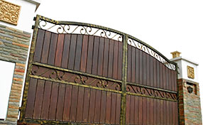 Commercial Gate